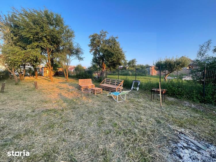 Casă cu 5 camere cu Teren 935 Mp în Central