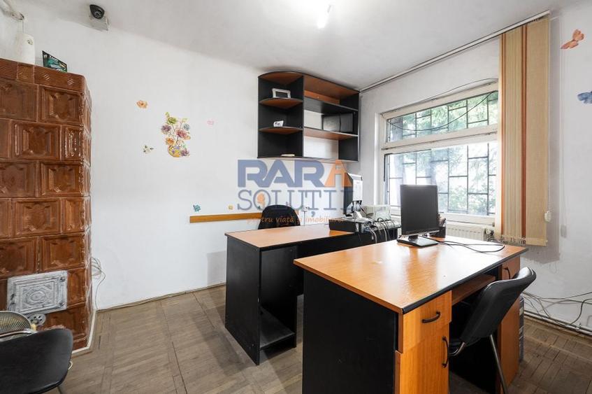 Spațiu comercial, de 450 mp, în Central