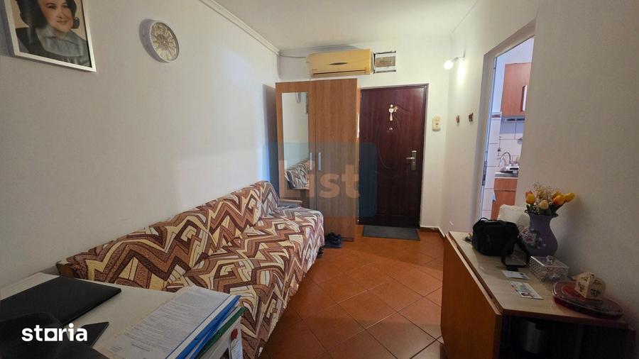 Apartament cu 2 camere semidecomandat în Central