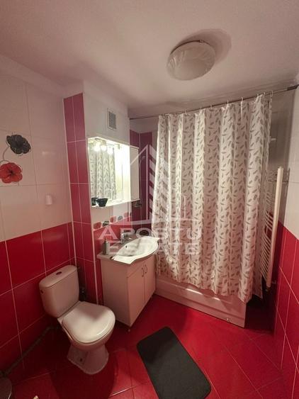 Apartament cu 3 camere decomandat în Bălcescu