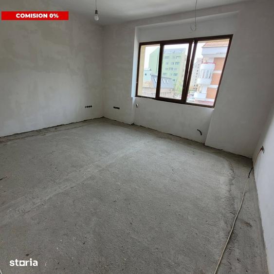 Apartament cu 3 camere în Ultracentral