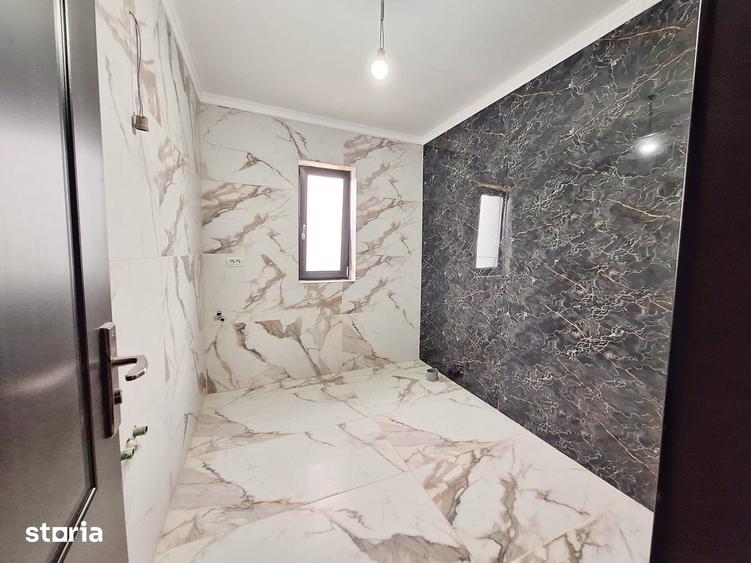 Casă cu 3 camere cu Teren 450 Mp în Central