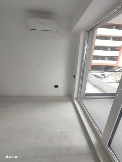 Apartament cu 2 camere decomandat în Industriilor