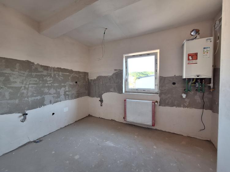 Apartament cu 3 camere, 66 mp, 2 balcoane, zona Terra - 12