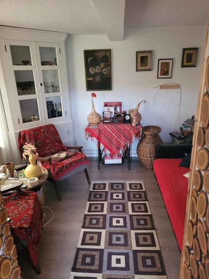 Casă cu Teren 760 Mp în Pietrari