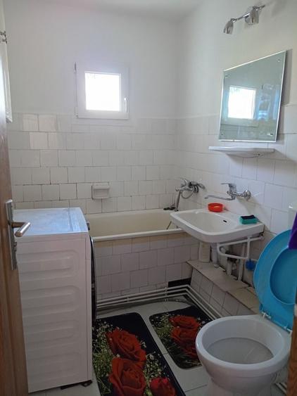 Inchiriez apartament cu 3 camere - 4