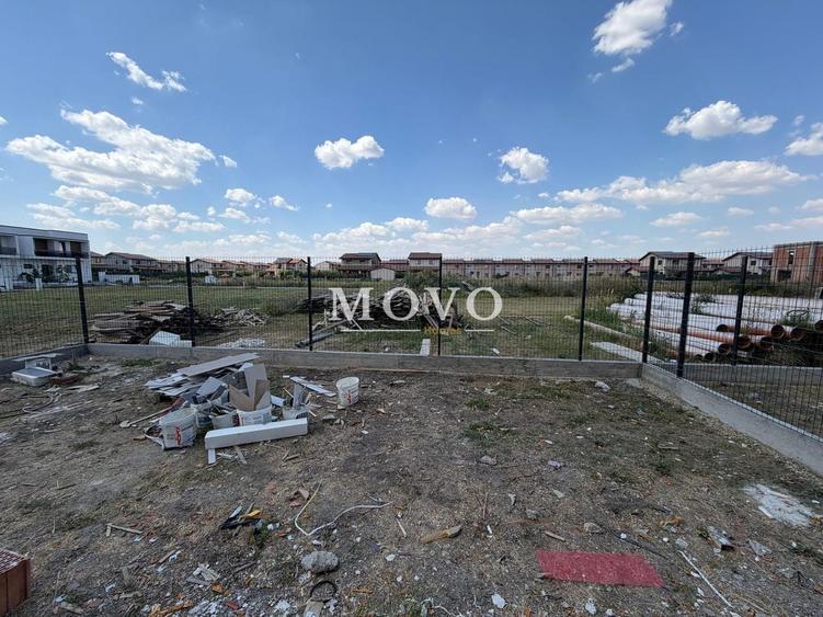 Apartament cu 3 camere decomandat în Săcălaz