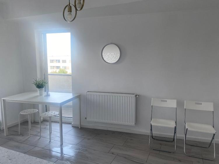 Apartament cu 2 camere semidecomandat în Mărăști