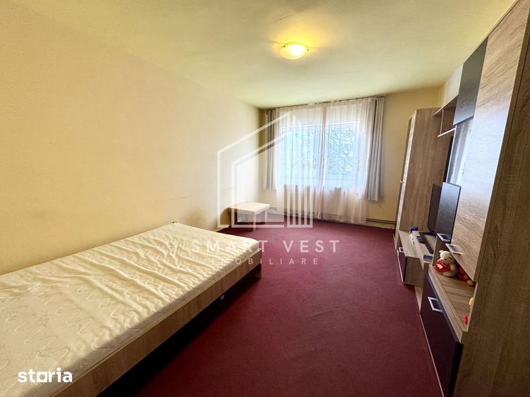 Apartament 3 camere | Etaj 3 cu lift | Zona Micro 15 - 17