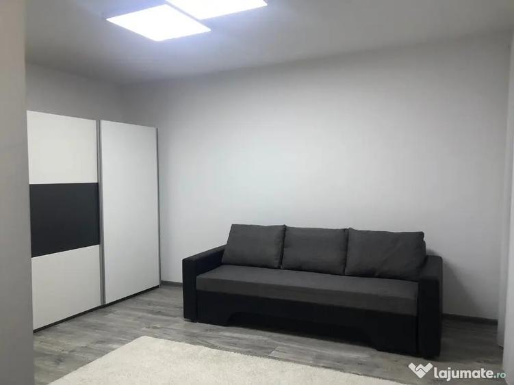 Garsonieră decomandată în Găvana