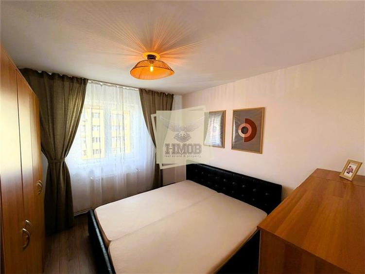 Apartament cu 3 camere decomandat, mobilat în Ștrand