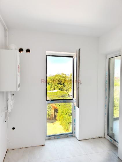 Apartament cu 4 camere decomandat în 1 Decembrie 1918