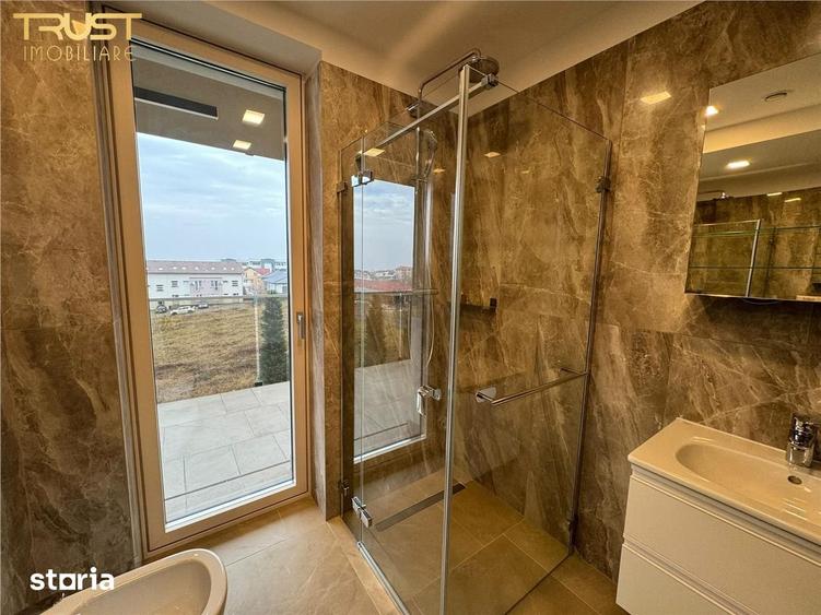 Apartament cu 3 camere, mobilat în Bună Ziua