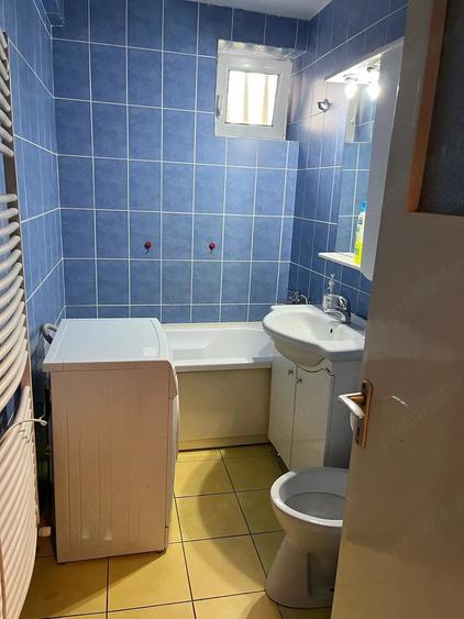 Apartament cu 2 camere decomandat în Cedonia