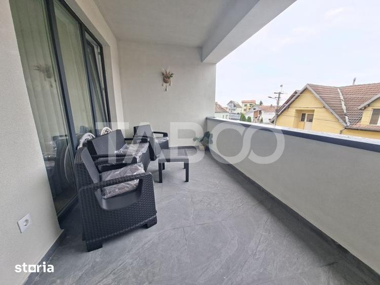 Apartament cu 3 camere decomandat, mobilat în Lazaret