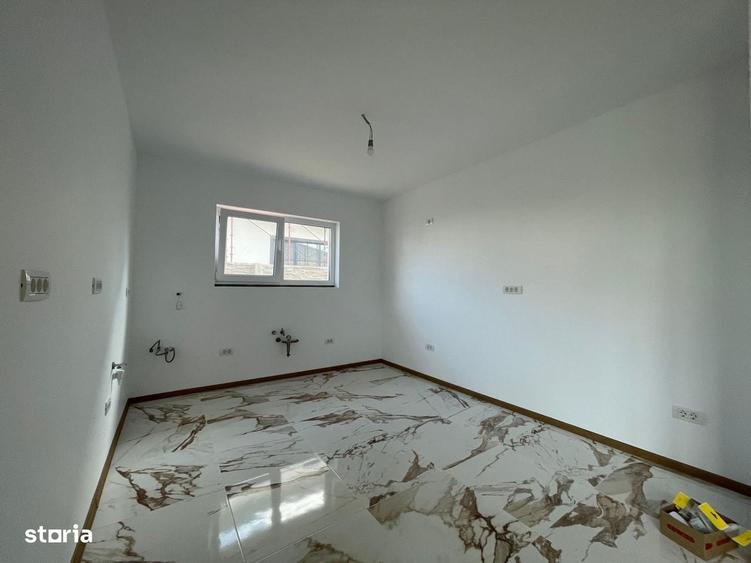 Casă cu 3 camere cu Teren 300 Mp în Sud