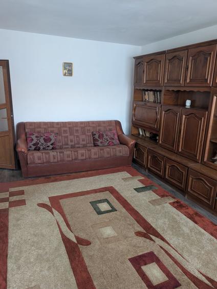Apartament cu 2 camere decomandat în Traian