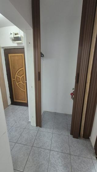 Garsonieră decomandată în Moșilor