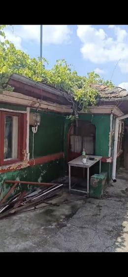 Casă cu 4 camere în Colentina