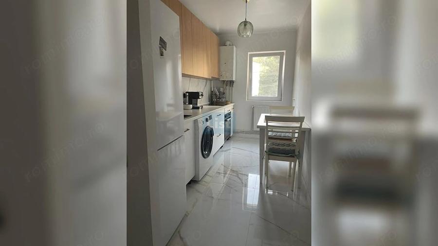 FARA COMISION! Apartament 2 camere, decomandat, etaj 1/4, PLOPILOR - 4