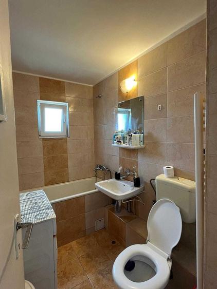 PF INCHIRIEZ Apartament camere Intre lacuri - 3