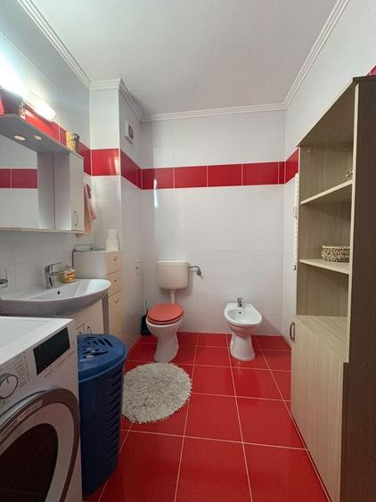 Apartament cu 3 camere în Nufărul