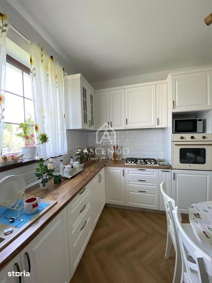 Casă cu 4 camere cu Teren 600 Mp în Corbeanca
