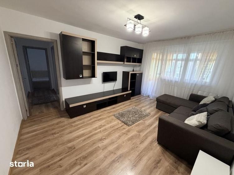 Apartament cu 3 camere semidecomandat în Gării