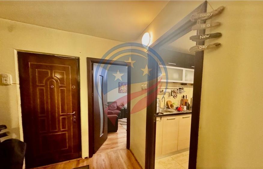 Apartament cu 2 camere decomandat în Calea Severinului