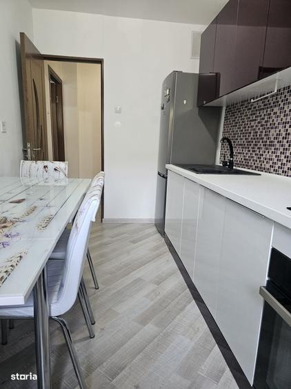 Apartament cu 2 camere decomandat în Județean