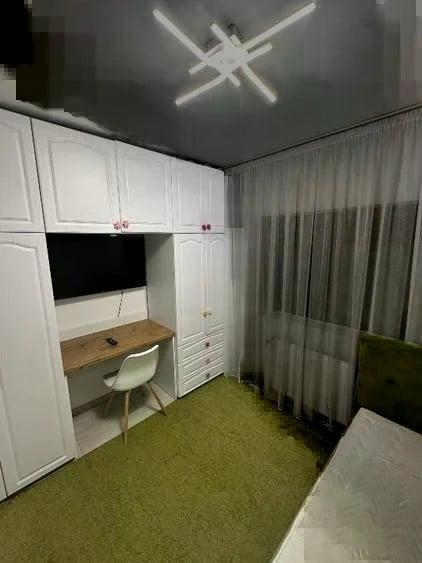 Apartament cu 4 camere în Drumul Taberei