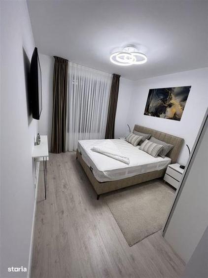 Apartament cu 3 camere semidecomandat, mobilat în Drumul Taberei