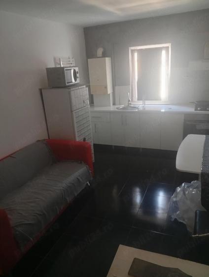 Inchiriez garsoniera! - 3