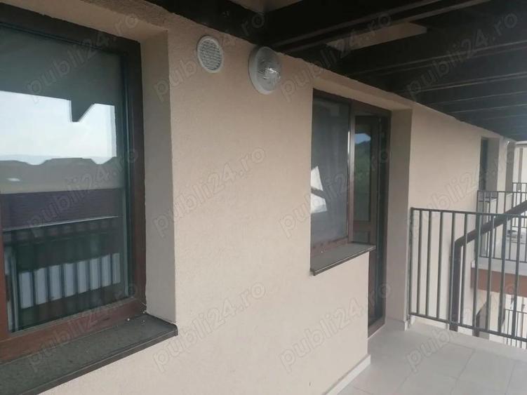 Proprietar inchiriez garsoniera Sanpetru Residence - 1