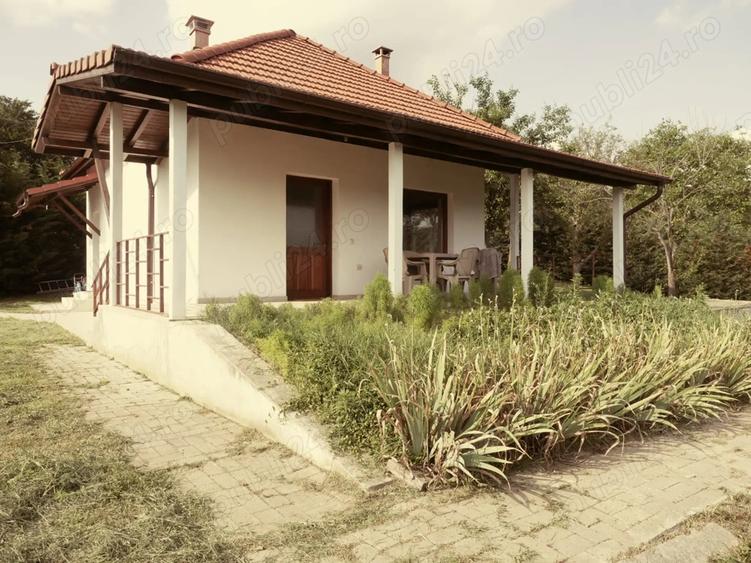 Casa de vacanta de vanzare cu peisaj deosebit - 7