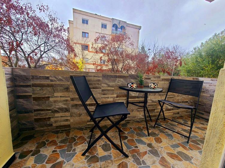 REDUS! Ap 3 cam ultracentral, renovare LUX, et.1 57.500 - 7