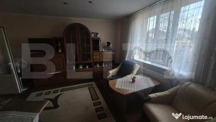 Casa 5 camere + Anexa, 225 mp, teren 364 mp, zona 14 Mai - 5