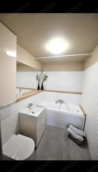 De vanzare, apartament 3 camere - 3