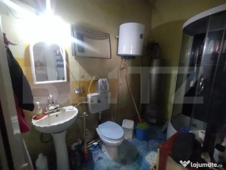 Casa renovabila, 120 mp utili , teren 300 mp intravilan, Liv - 3