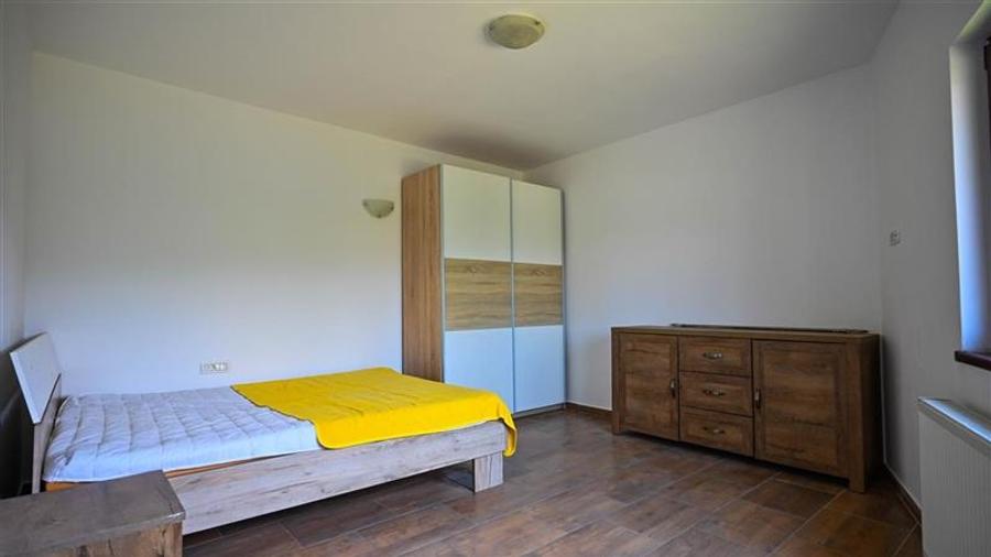 Casa cu 4 apartamente independente: Oportunitate Rezidential/ Investitionala in - 16