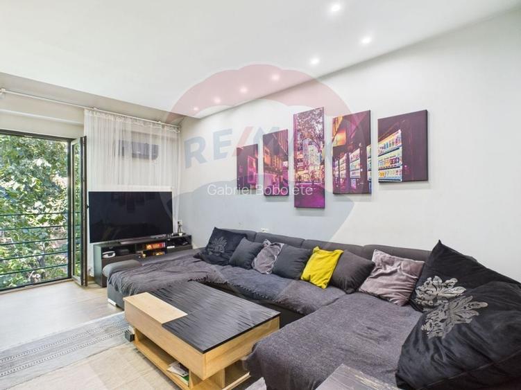 Apartament duplex 3 camere de vanzare in zona Timpuri Noi Apartament duplex 3 camere de vanzare in zona Timpuri Noi