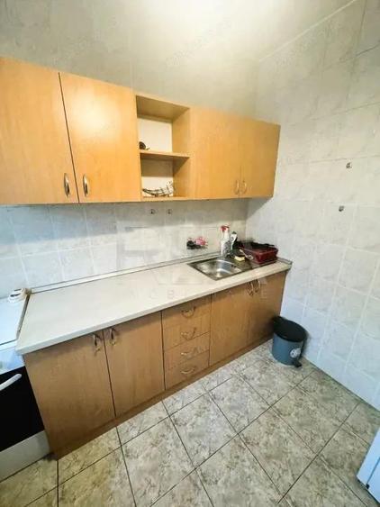 2 camere etaj 2 din 4 bloc anvelopat in Pajura - 1