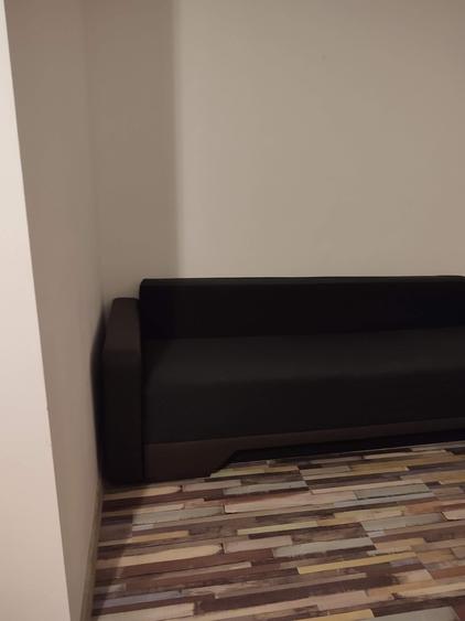 Trapezului, la metrou 1 Decembrie 1918 - 11