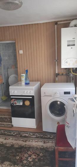 Casa cocheta ?i teren generos de 900 mp in Bezdead (Tunari) Lini?te ?i confort - 6