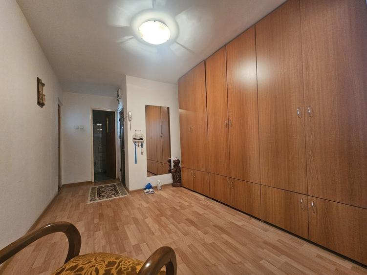 Dristor langa metrou 4 camere 3/10 sdec 94mp doua bai doua balcoane vedere mixta - 9