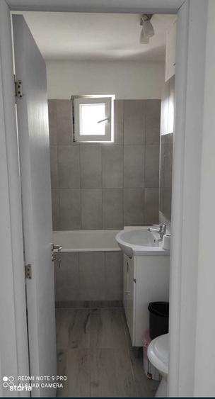 Apartament cu 2 camere decomandat în Basarabia