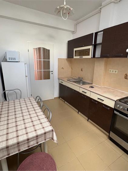 Apartament cu 2 camere decomandat în Turnișor