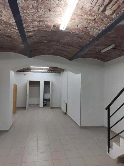 Inchiriez spatiu comercial SAD - 8