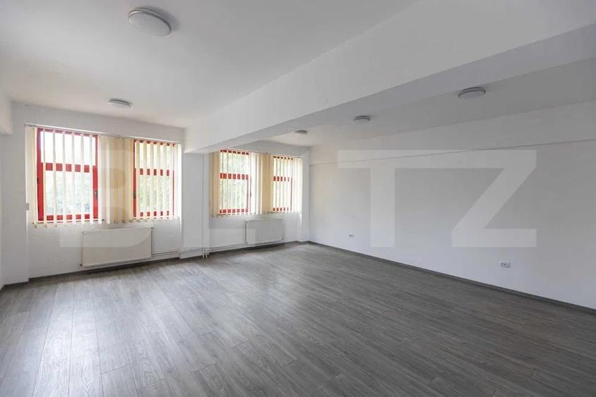 Cladire P+1, 5 birouri, 132 mp, zona Bariera Valcii - 1