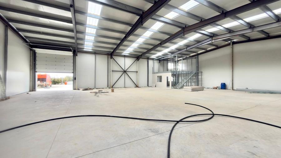 Hala clasa A 1000 mp de inchiriat langa A0 Otopeni - 3